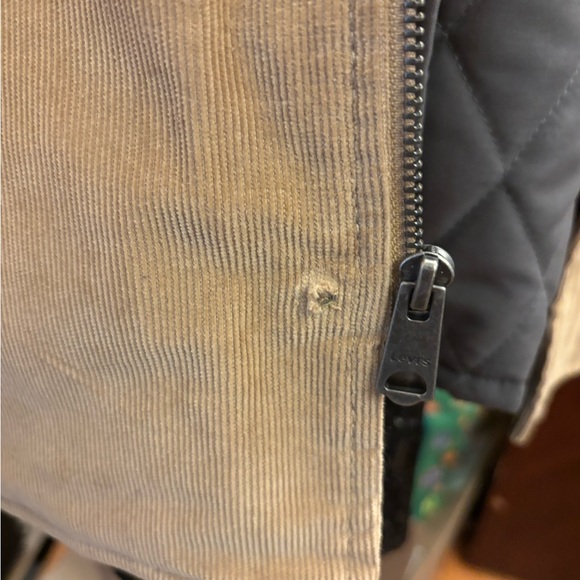 Levi's Tan Shirt Jacket - Picture 10 of 11